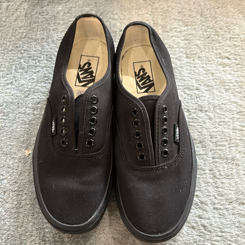 Vans Black Low Top NWOT